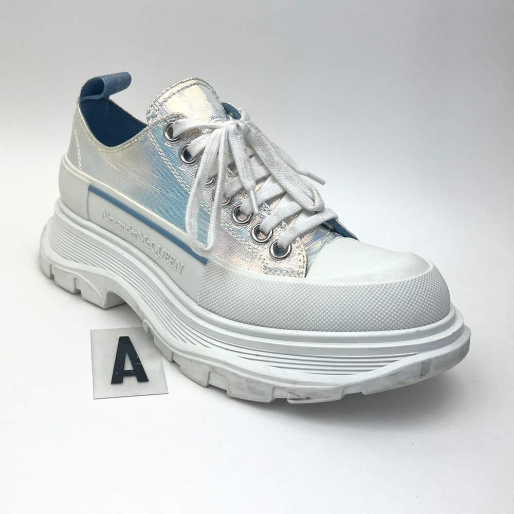 ALEXANDER MCQUEEN Tread Slick Low Top Sneaker sz 7